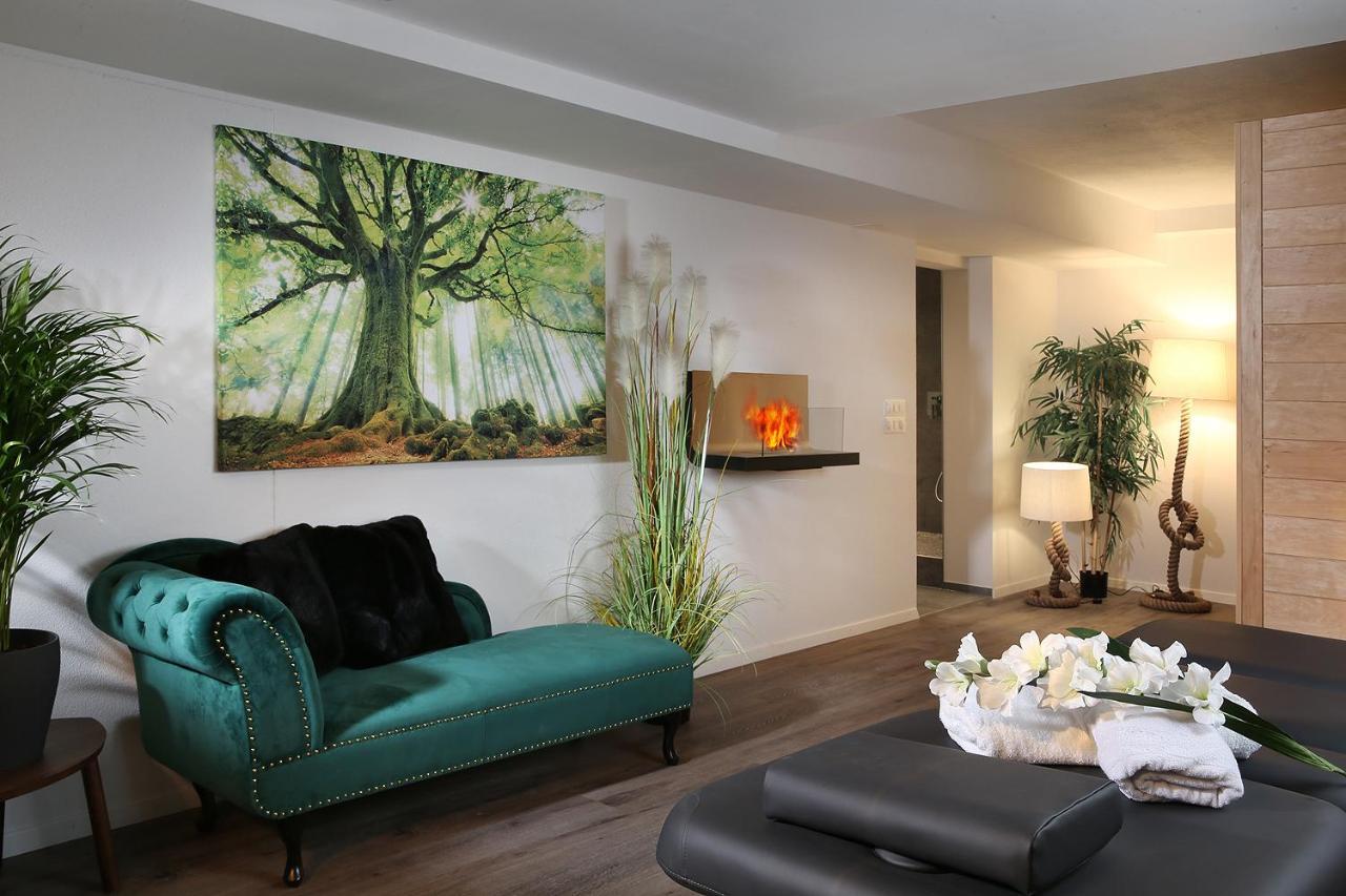 Private Spa Lux With Whirlpool And Sauna In Zurich Exterior photo